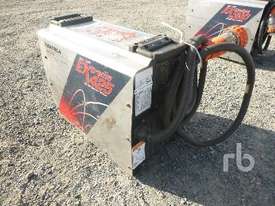 MILLER ELECTRIC EX 425 Welder - picture0' - Click to enlarge