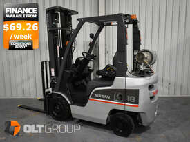 1.8 Tonne Used Forklift 5500mm Lift Height Sideshift 2013 Model Excellent Condition Sydney - picture0' - Click to enlarge