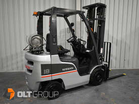 1.8 Tonne Used Forklift 5500mm Lift Height Sideshift 2013 Model Excellent Condition Sydney - picture2' - Click to enlarge