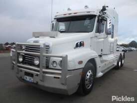 2010 Freightliner Century Class CST120 - picture2' - Click to enlarge