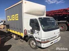 2004 Mitsubishi Canter 500/600 - picture0' - Click to enlarge
