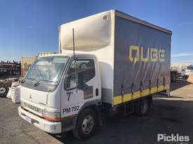 2004 Mitsubishi Canter 500/600 - picture2' - Click to enlarge