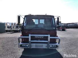 1992 Isuzu FSR - picture1' - Click to enlarge