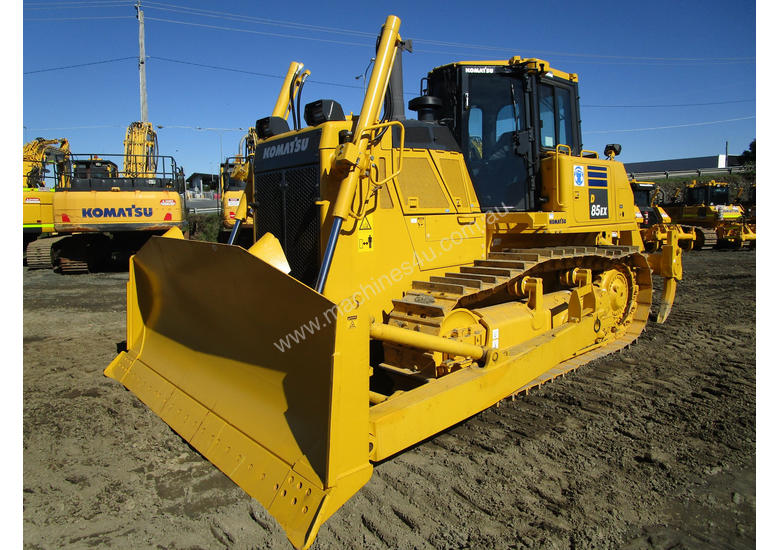 caption Komatsu D85-18 Std Tracked-Dozer Dozer