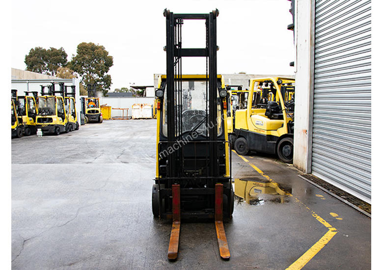 caption 1.8T LPG Counterbalance Forklift