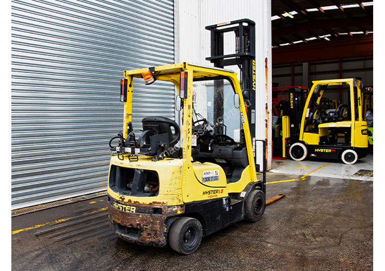 caption 1.8T LPG Counterbalance Forklift