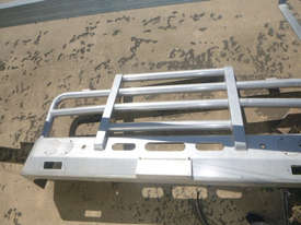 Unknown Unknown Bullbar Parts - picture2' - Click to enlarge