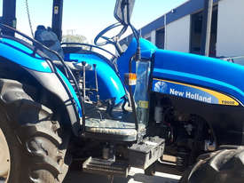 New Holland TD60D FWA/4WD Tractor - picture2' - Click to enlarge
