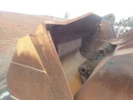 988G/H  BOE  Buckets - picture0' - Click to enlarge