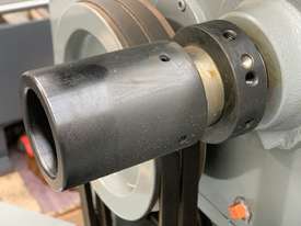 ERL-1330 Precision Centre Lathe. Sun Master - Taiwan. 760mm Centres, 340mm Swing, 40mm Bore, - picture1' - Click to enlarge