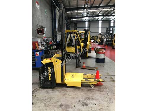 Battery Electric Pallet Truck