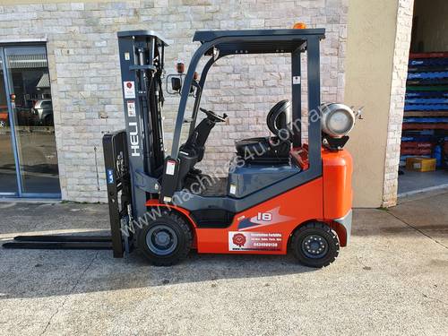 Heli H3 series 1.8T container mast forklift