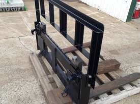Tractor Pallet Forks 30HP-80HP - picture0' - Click to enlarge