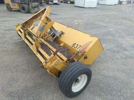 Custom Scarifier - picture0' - Click to enlarge