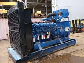 1250 KVA MITSUBISHI INDUSTRIAL DIESEL GENERATOR SET AS NEW 9 HOURS T/T  - picture0' - Click to enlarge