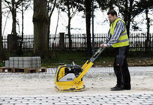 Wacker Neuson WPU1550AW Reversable Vibration Plate