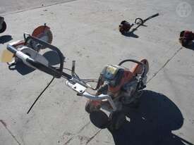 Stihl TS800 Concrete Saw&trolley - picture2' - Click to enlarge