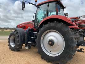 Case IH Magnum 200 CVT Tractor - picture1' - Click to enlarge
