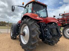 Case IH Magnum 200 CVT Tractor - picture2' - Click to enlarge