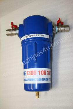 Desiccant compressed air filter / dryer - painting