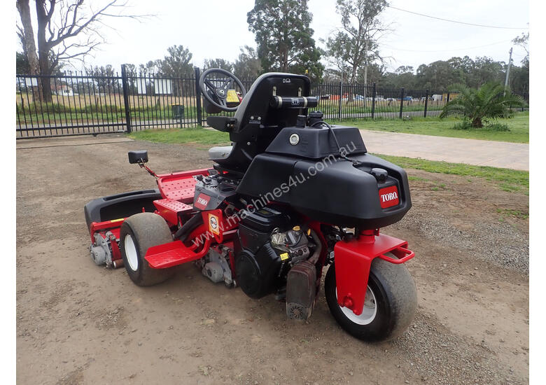Used 2012 toro Toro Greensmaster 3150 Golf Greens mower Lawn Equipment