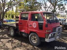 1995 Daihatsu Delta - picture0' - Click to enlarge