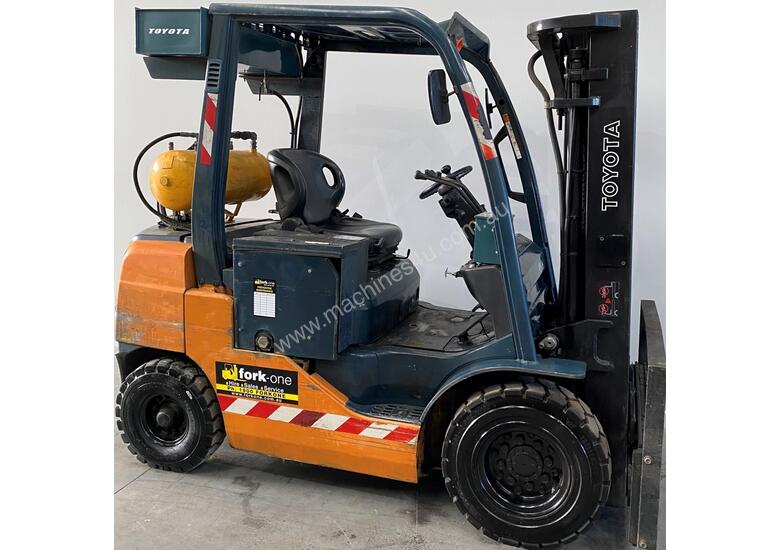 caption Toyota Forklift Diesel Container Flameproof 2.5ton
