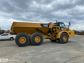 Caterpillar 745C Articulated Dump truck - picture2' - Click to enlarge