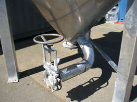 Large Stainless Steel Tank Vat - 7300L - picture2' - Click to enlarge