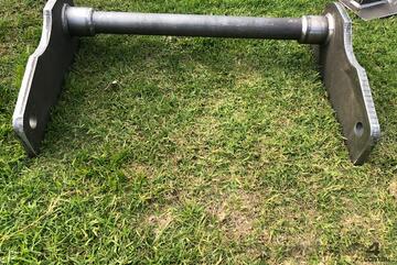 Manitou Brackets   Telehandler