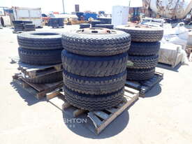 8 X 9.00R20 TYRES & RIMS (2 X UNUSED) & 5 X ASSORTED SIZE TYRES - picture0' - Click to enlarge