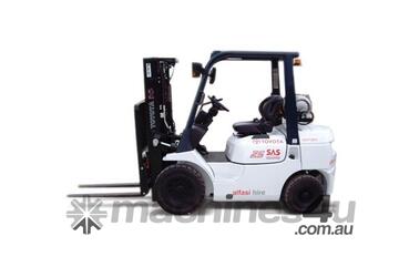 Toyota 2.5T GAS FORKLIFT