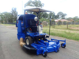 Iseki SF370 Front Deck Lawn Equipment - picture0' - Click to enlarge