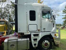 2009 FREIGHTLINER ARGOSY PRIME MOVER - picture0' - Click to enlarge