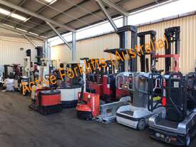 Nissan 6 ton Forklift for sale- 2m wide carriage dual front wheel 2.4m long tynes 3.7m lift height - picture2' - Click to enlarge
