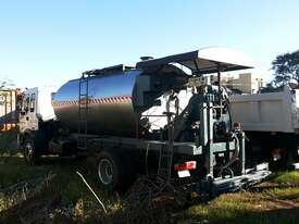 Bitumen Pressure Distributor (Bitumen Sprayer) Capacity 4000 -10000 ltrs - picture1' - Click to enlarge