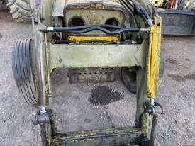 loader suit early Massey Ferguson - picture2' - Click to enlarge