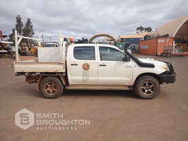 2007 TOYOTA HILUX 4X4 DUAL CAB UTE - picture0' - Click to enlarge