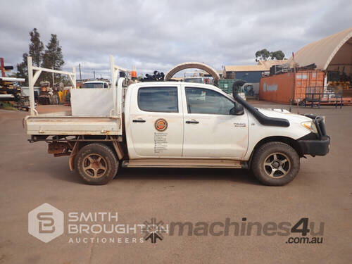 2007 TOYOTA HILUX 4X4 DUAL CAB UTE