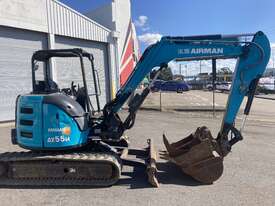 Airman AX55u 5.5 tonne excavator - picture2' - Click to enlarge