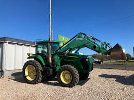 John Deere 7820 FWA/4WD Tractor - picture0' - Click to enlarge