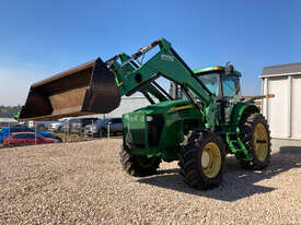 John Deere 7820 FWA/4WD Tractor - picture1' - Click to enlarge