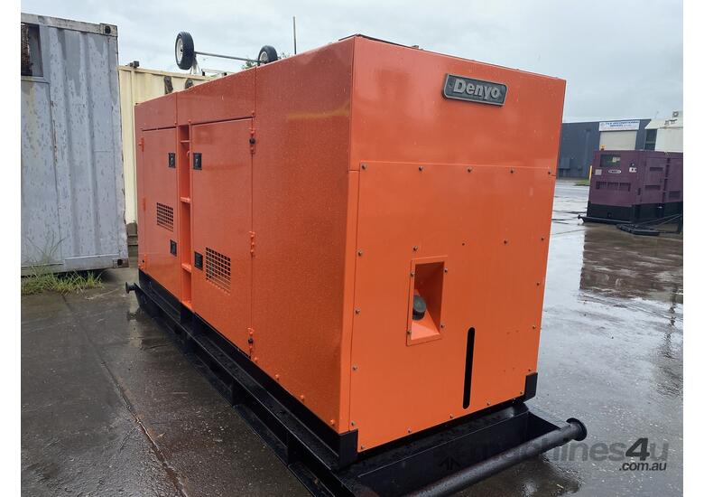 200 KVA Komatsu Silenced Industrial Diesel Generator Set Model DCA220 SPK III  Fraction of New Cost 
