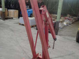 1500KG FOLDING HYDRAULIC ENGINE HOIST - picture0' - Click to enlarge