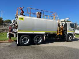 Truck Water Truck Hino 500 2018 6x4 Auto SN1255 GNH220 - picture1' - Click to enlarge