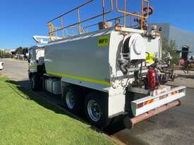 Truck Water Truck Hino 500 2018 6x4 Auto SN1255 GNH220 - picture2' - Click to enlarge