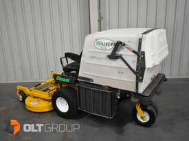 Walker MDDGHS Zero Turn Mower 21hp Diesel 48