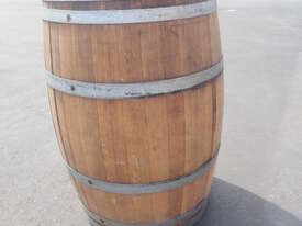 1 X 225 LITRE FRENCH OAK WINE BARREL - picture0' - Click to enlarge