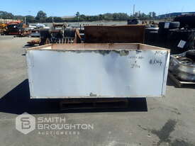 ENCLOSED METAL CANOPY - picture0' - Click to enlarge