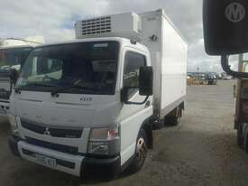 Mitsubishi Fuso Canter - picture1' - Click to enlarge